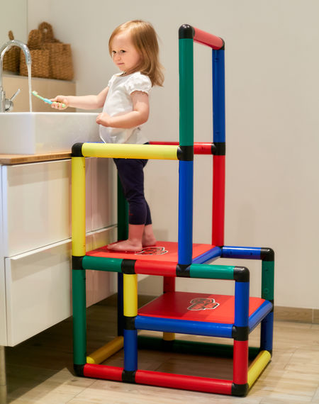 Quadro Beginner+Beginner Childrens Safe Kitchen Stepstool B0088