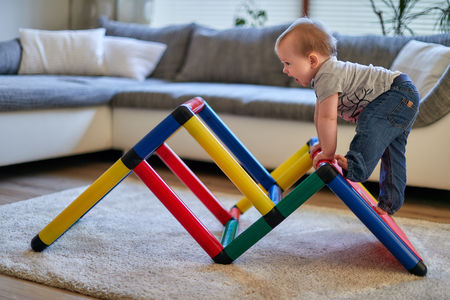 Quadro Beginner Climbing Pyramid for Infants